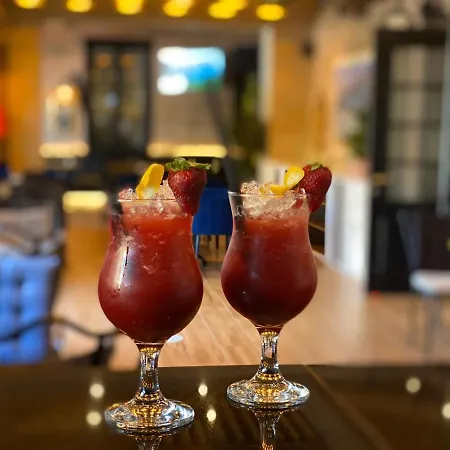 Primo 酒店